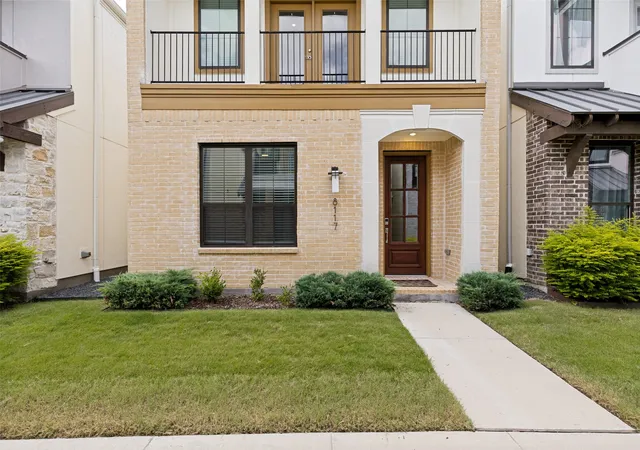 Photo 3 of Single family home for sale at 8117 Radnor Rd, Dallas, TX 75231 | MLS# 21402834 | Listing updated on 2026-10-06