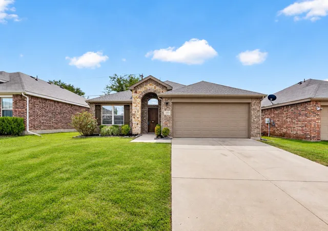 Photo 1 of Single family home for sale at 1413 Thibodaux Dr, Greenville, TX 75402 | MLS# 21400980 | Listing updated on 2026-10-05