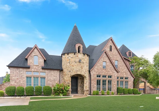 Photo 2 of Mansion for sale at 97 Camino Real E, Wylie, TX 75098 | MLS# 21402803 | Listing updated on 2026-10-04