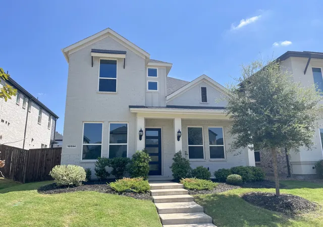 Photo 2 of Townhouse for sale at 10594 Prairie Rose Rd, Frisco, TX 75035 | MLS# 21403012 | Listing updated on 2026-10-04