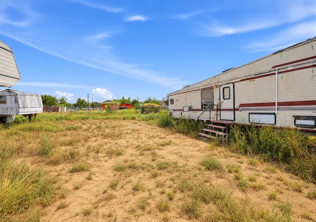 Photo 3 of Single family home for sale at 23912 San Miguel Ave, Edinburg, TX 78542 | MLS# 21402987 | Listing updated on 2026-10-10