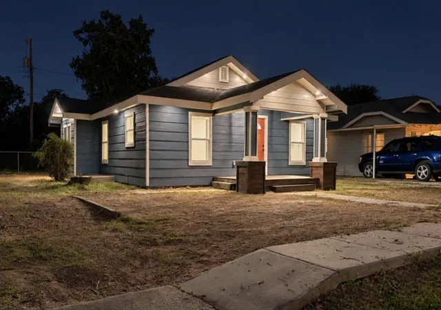 Photo 2 of Sale Pending at 418 Miller St, Abilene, TX 79605 | MLS# 21402988 | Listing updated on 2026-10-05