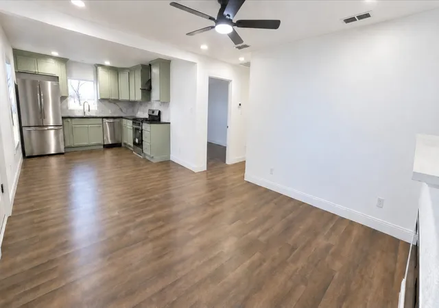 Photo 3 of Sale Pending at 418 Miller St, Abilene, TX 79605 | MLS# 21402988 | Listing updated on 2026-10-05