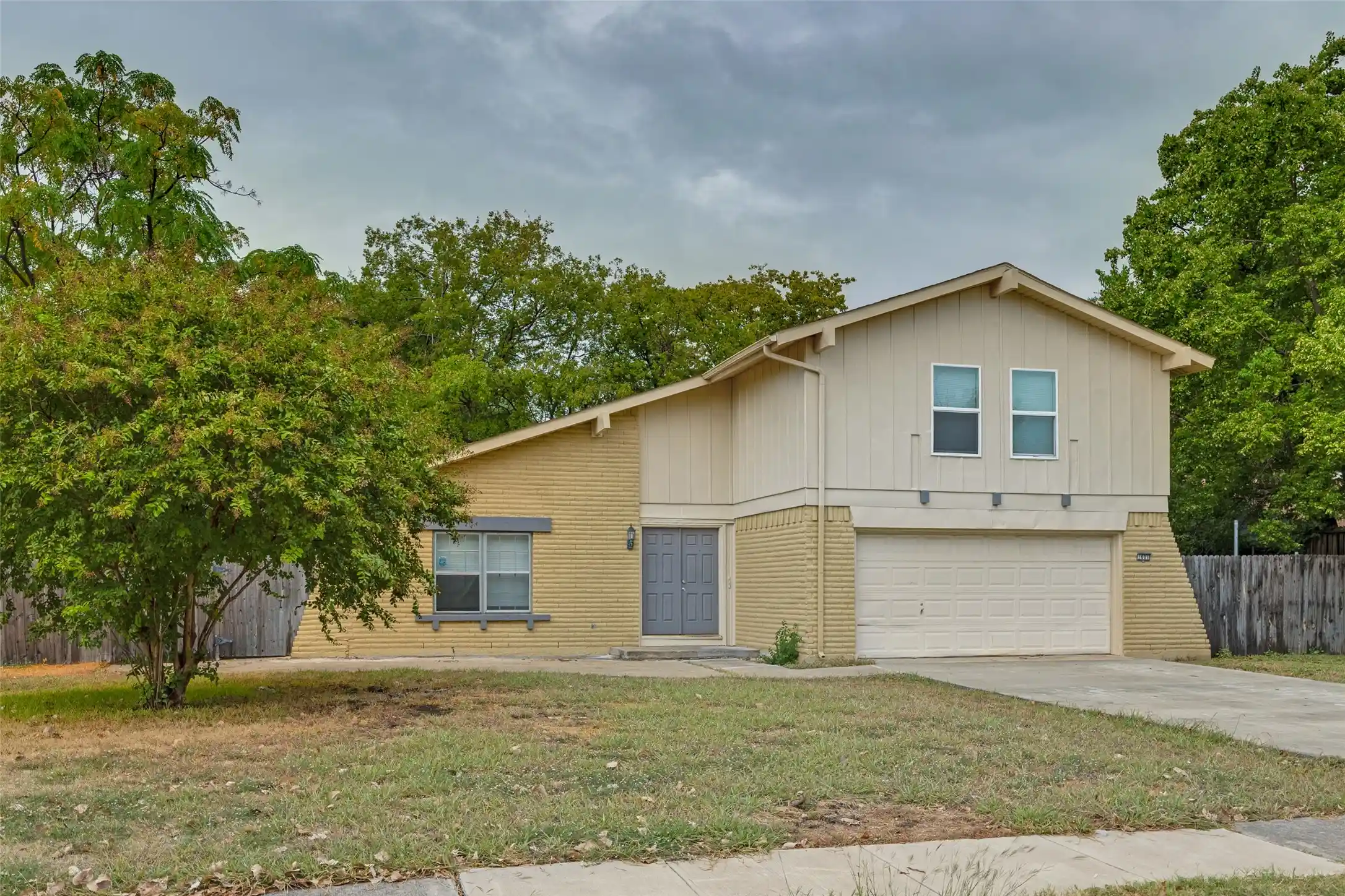 Single family home for sale at 1601 Wendy Way, Richardson, TX 75081 | MLS# 21403001