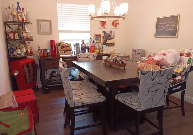 Photo 2 of Single family home for sale at 2806 Hackberry Dr, Ennis, TX 75119 | MLS# 21402935 | Listing updated on 2026-10-05