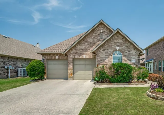 Photo 1 of Single family home for sale at 16309 Dry Crk Blvd, Prosper, TX 75078 | MLS# 21403034 | Listing updated on 2026-10-06