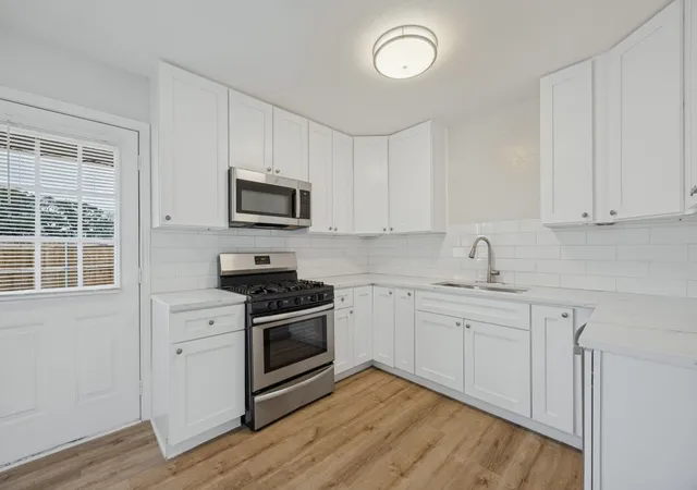 Photo 4 of House for sale at 1706 S Travis Ave, Denison, TX 75021 | MLS# 21400231 | Listing updated on 2026-10-04