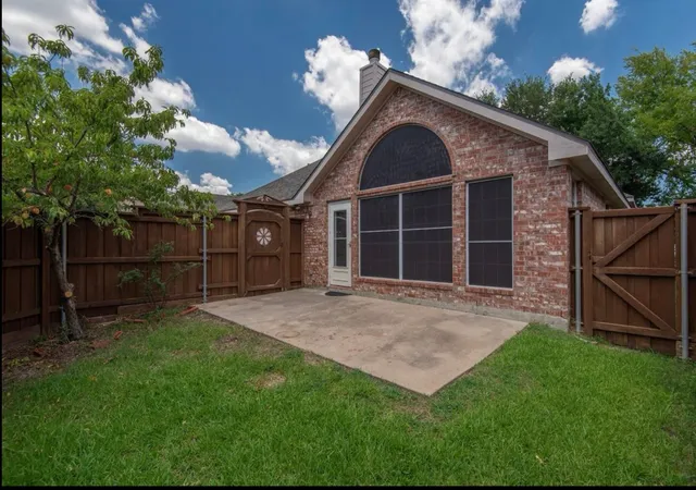Photo 2 of Single family home for sale at 514 Colgate Dr, Allen, TX 75013 | MLS# 21402179 | Listing updated on 2026-10-09