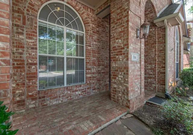 Photo 3 of Single family home for sale at 514 Colgate Dr, Allen, TX 75013 | MLS# 21402179 | Listing updated on 2026-10-09
