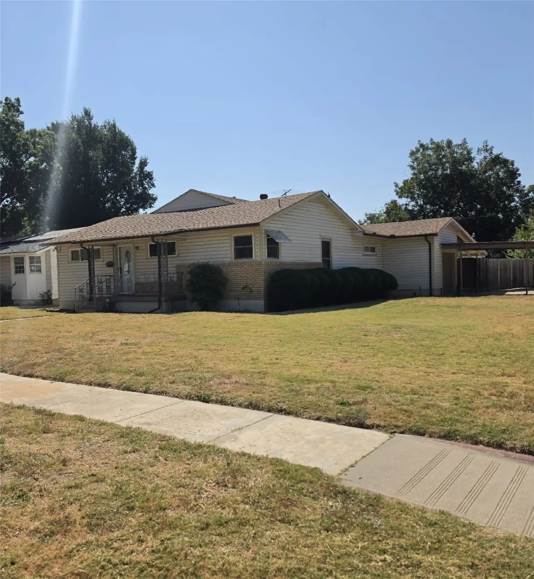 Photo 1 of Single family home for sale at 3750 Honeysuckle Ave, Fort Worth, TX 76111 | MLS# 21401910 | Listing updated on 2026-10-15