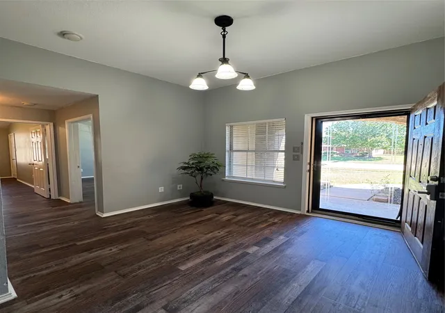 Photo 3 of Single family home for sale at 106 Greenfield Trl, Forney, TX 75126 | MLS# 21402331 | Listing updated on 2026-10-08