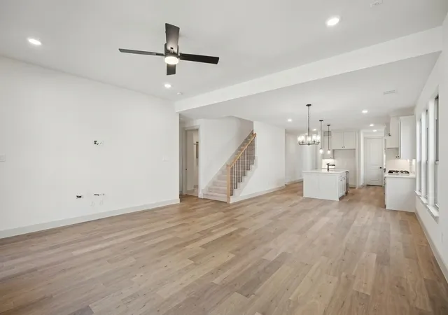 Photo 3 of Single family home for sale at 6904 Crystal Springs Dr, Mc Kinney, TX 75070 | MLS# 21403218 | Listing updated on 2026-10-09