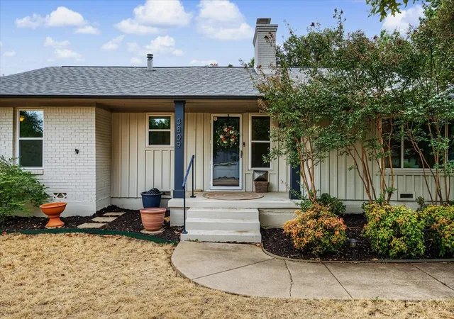 Photo 1 of Single family home for sale at 3809 Heywood Ave, Fort Worth, TX 76109 | MLS# 21403271 | Listing updated on 2026-10-05