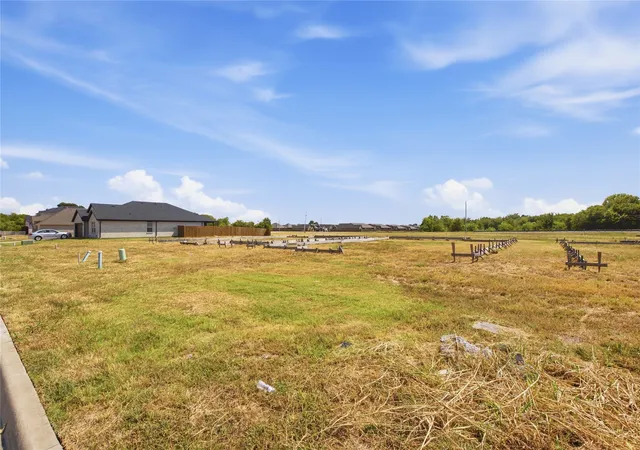 Photo 2 of Land for sale at 803 Greyson Ln, Greenville, TX 75402 | MLS# 21403266 | Listing updated on 2026-10-09