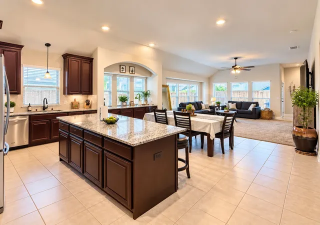 Photo 3 of Single family home for sale at 3301 Heathrow Rd, Mesquite, TX 75181 | MLS# 21403328 | Listing updated on 2026-10-05