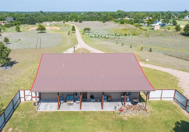Photo 3 of Single family home for sale at 200 Pleasant Ln, Clyde, TX 79510 | MLS# 21398584 | Listing updated on 2026-10-05
