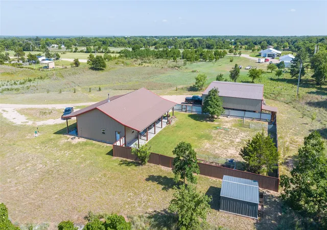 Photo 3 of Single family home for sale at 200 Pleasant Ln, Clyde, TX 79510 | MLS# 21398584 | Listing updated on 2026-10-05