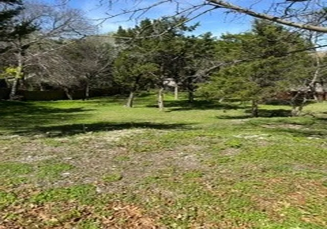Photo 1 of Land for sale at 607 W Red Bird Ln, Duncanville, TX 75116 | MLS# 21403486 | Listing updated on 2026-10-05