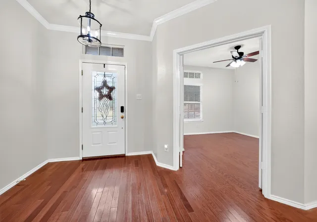 Photo 3 of Single family home for sale at 10601 Augusta Ln, Rowlett, TX 75089 | MLS# 21396688 | Listing updated on 2026-10-05