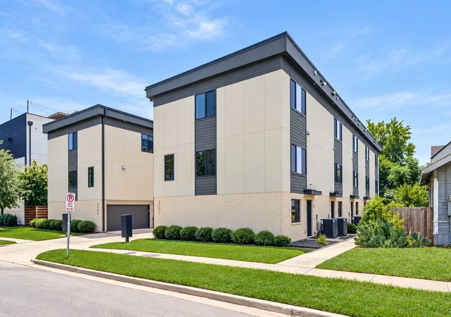 Photo 1 of Townhouse for sale at 5602 Lindell Ave #B, Dallas, TX 75206 | MLS# 21401150 | Listing updated on 2026-10-05