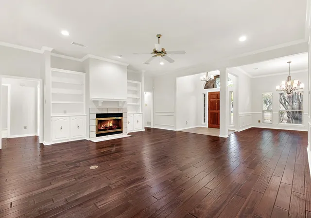 Photo 4 of Single family home for sale at 2706 Foxboro Dr, Richardson, TX 75082 | MLS# 21348732 | Listing updated on 2026-10-07