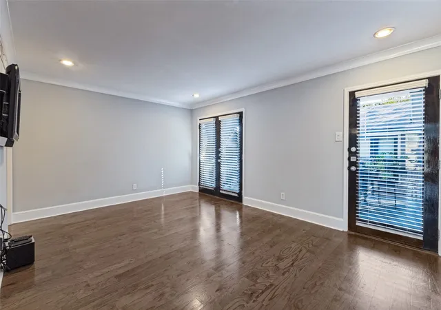 Condo for sale at 10207 Regal Oaks Dr #210, Dallas, TX 75230 | MLS# 21381128