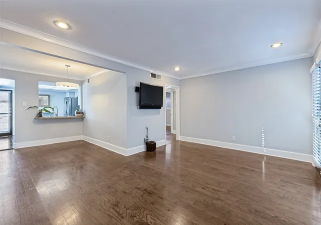 Photo 2 of Condo for sale at 10207 Regal Oaks Dr #210, Dallas, TX 75230 | MLS# 21381128 | Listing updated on 2026-10-07