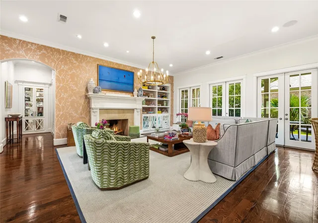 Photo 4 of Single family home for sale at 6714 Glendora Ave, Dallas, TX 75230 | MLS# 21338427 | Listing updated on 2026-10-06