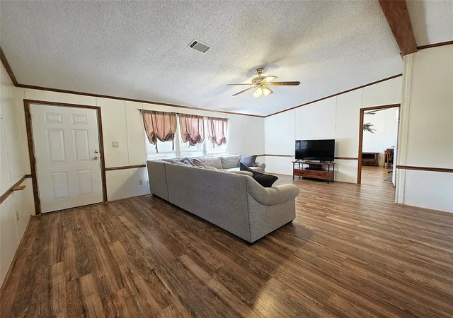 Photo 4 of Manufactured home for sale at 116 Lcr 751, Thornton, TX 76687 | MLS# 21398148 | Listing updated on 2026-10-05