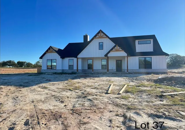 Photo 1 of Single family home for sale at 317 Jonny Boy Way, Springtown, TX 76082 | MLS# 21402376 | Listing updated on 2026-10-06