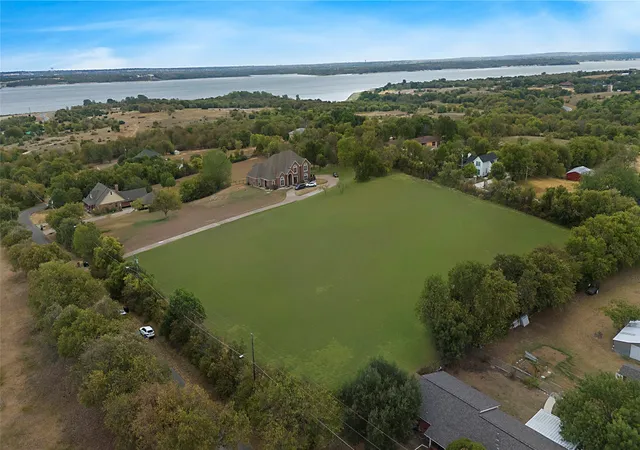 Land for sale at 516 & 524 Rogers Rd, Benbrook, TX 76126 | MLS# 21402307
