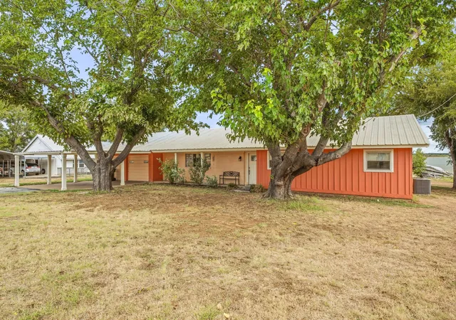 Single family home for sale at 1276 Fm 3003, Graham, TX 76450 | MLS# 21402880