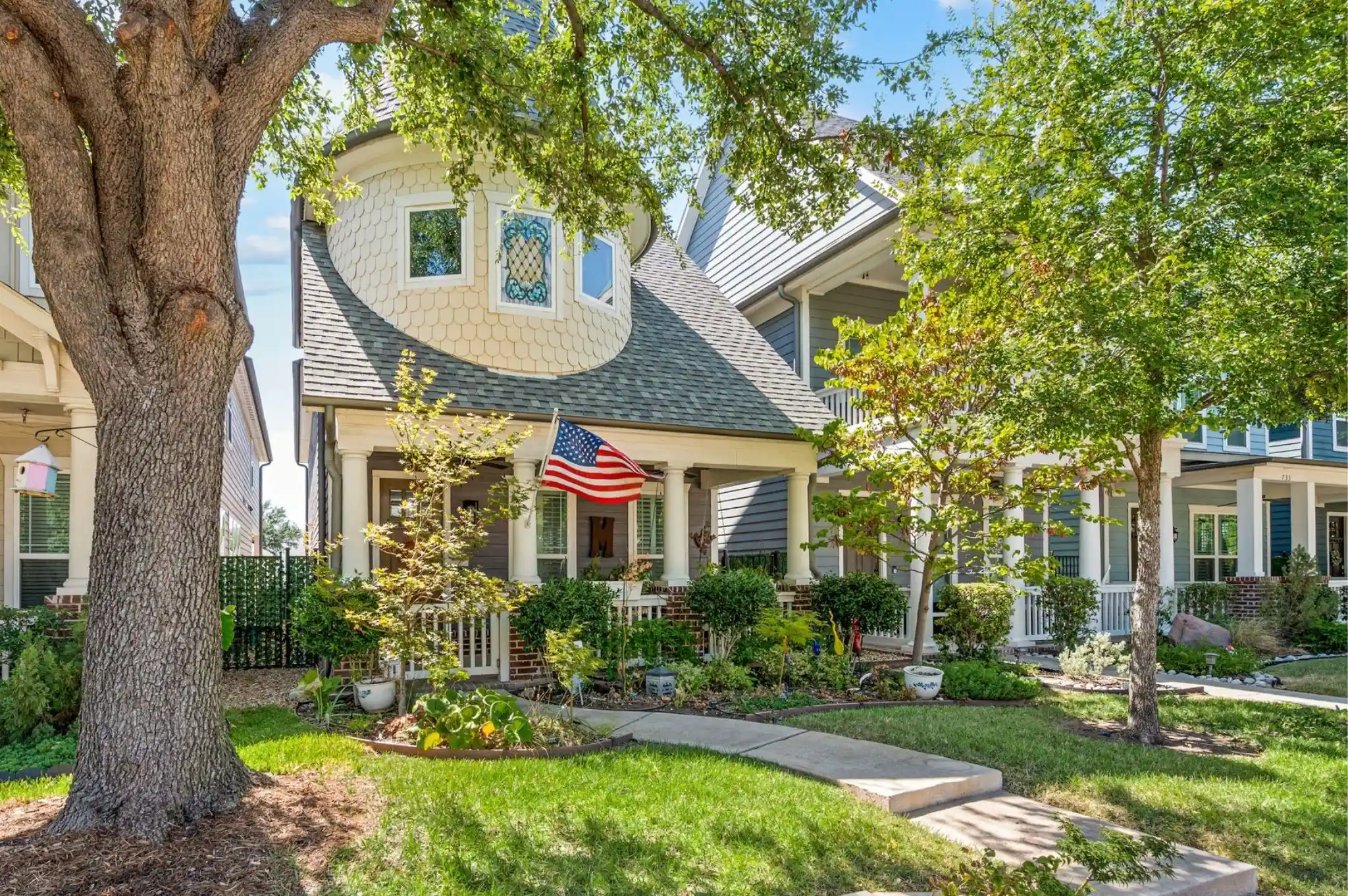 Photo 1 of Single family home for sale at 737 Hammond St, Coppell, TX 75019 | MLS# 21403350 | Listing updated on 2026-10-26