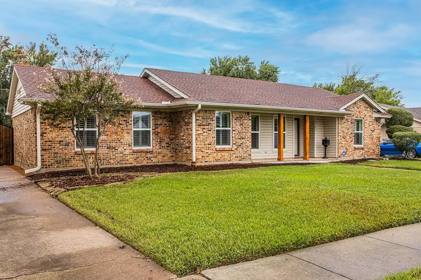 Photo 1 of Single family home for sale at 3140 La Kenta Cir, Dallas, TX 75234 | MLS# 21403885 | Listing updated on 2026-10-24