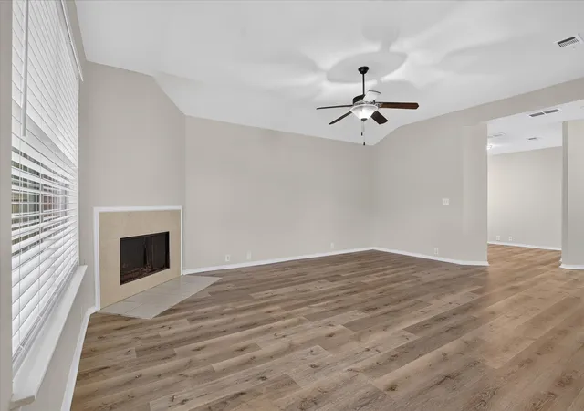 Photo 4 of Single family home for sale at 1441 Trading Post Dr, Fort Worth, TX 76131 | MLS# 21403930 | Listing updated on 2026-10-06