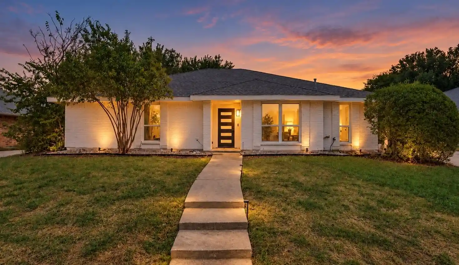 Photo 1 of Sale Pending at 2242 Nob Hl, Carrollton, TX 75006 | MLS# 21401674 | Listing updated on 2026-10-13