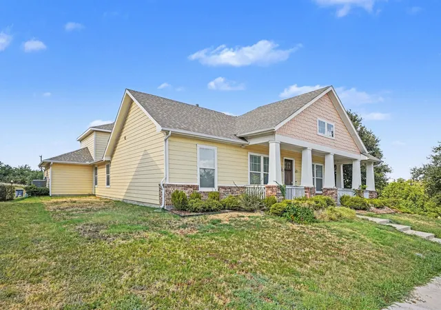 Photo 1 of Single family home for sale at 6903 Truth Dr, Dallas, TX 75236 | MLS# 21403620 | Listing updated on 2026-10-06