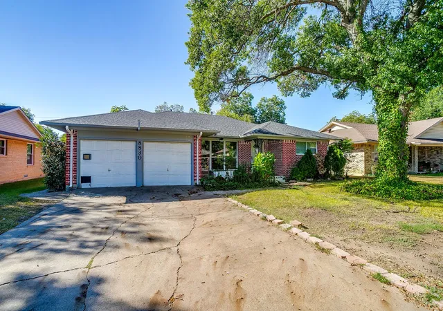 Photo 3 of Single family home for sale at 8830 Lapanto Ln, Dallas, TX 75227 | MLS# 21399718 | Listing updated on 2026-10-06