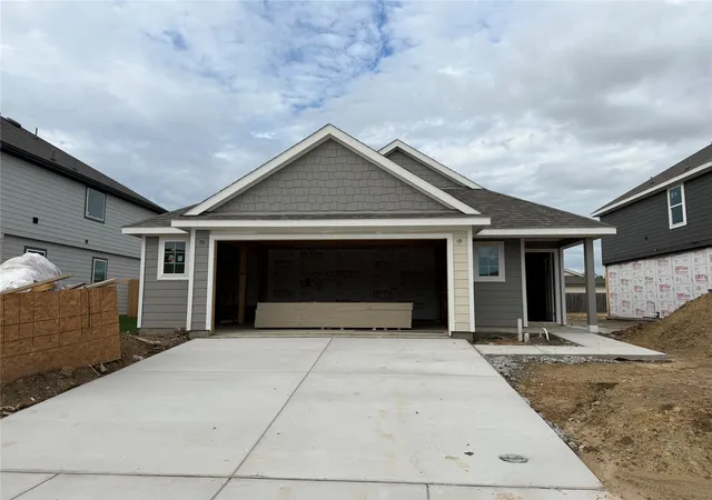 Photo 2 of Single family home for sale at 3225 Kelso Dr, Fort Worth, TX 76140 | MLS# 21404098 | Listing updated on 2026-10-06
