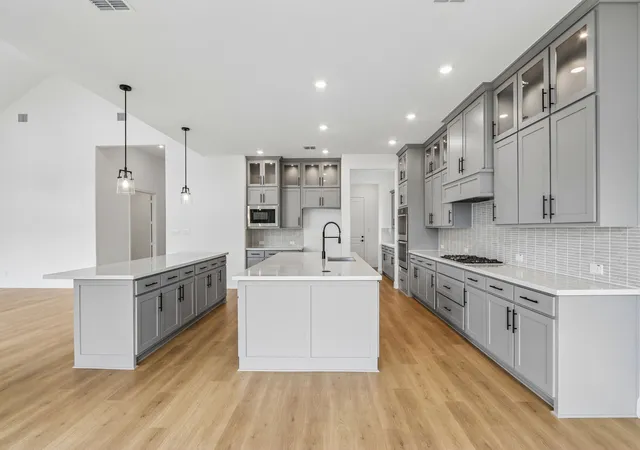 Photo 2 of Single family home for sale at 2319 Blueblonnet Rd, Argyle, TX 76226 | MLS# 21384429 | Listing updated on 2026-10-06
