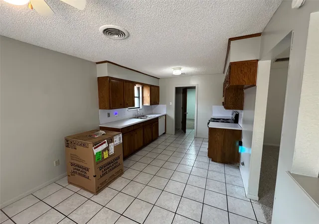 Photo 3 of Single family home for sale at 4409 Carrie Ann Ln, Abilene, TX 79606 | MLS# 21404150 | Listing updated on 2026-10-06