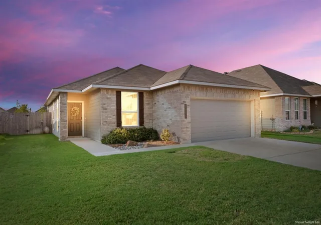 Single family home for sale at 4029 Centerfire Rd, Waco, TX 76705 | MLS# 21398757