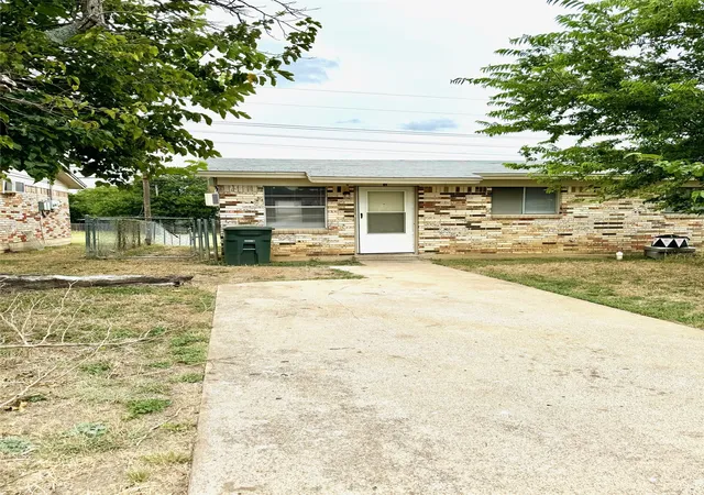 Photo 1 of Multi family home for sale at 408 Sunset Ln #A & B, Copperas Cove, TX 76522 | MLS# 21404249 | Listing updated on 2026-10-06