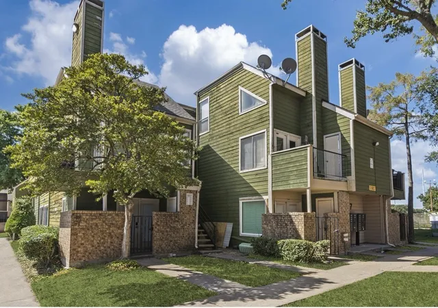 Photo 1 of Condo for sale at 9807 Walnut St #107, Dallas, TX 75243 | MLS# 21404157 | Listing updated on 2026-10-06