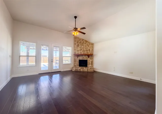 Photo 2 of Single family home for sale at 10832 Frost Pl, Mc Kinney, TX 75071 | MLS# 21404428 | Listing updated on 2026-10-29