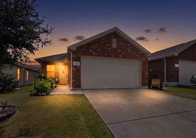 Photo 1 of Single family home for sale at 2022 Puma St, Crandall, TX 75114 | MLS# 21404448 | Listing updated on 2026-10-06
