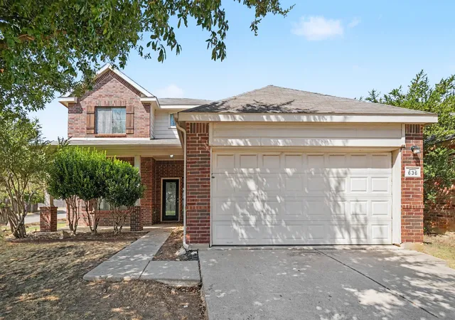 Photo 1 of Single family home for sale at 636 Tradewind Dr, Fort Worth, TX 76131 | MLS# 21404491 | Listing updated on 2026-10-06