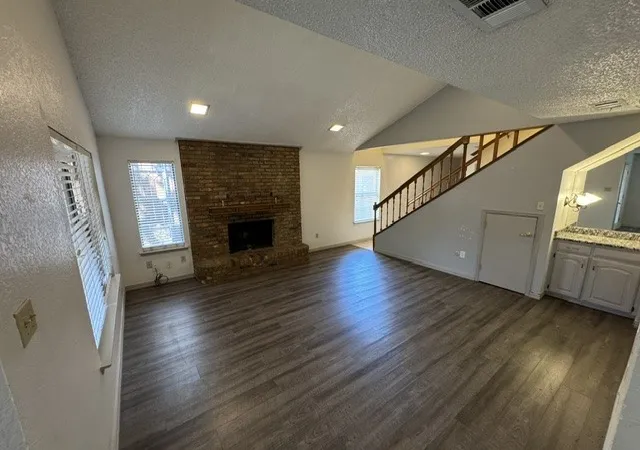 Photo 3 of Single family home for sale at 1432 Palmnold Cir W, Fort Worth, TX 76120 | MLS# 21380165 | Listing updated on 2026-10-06