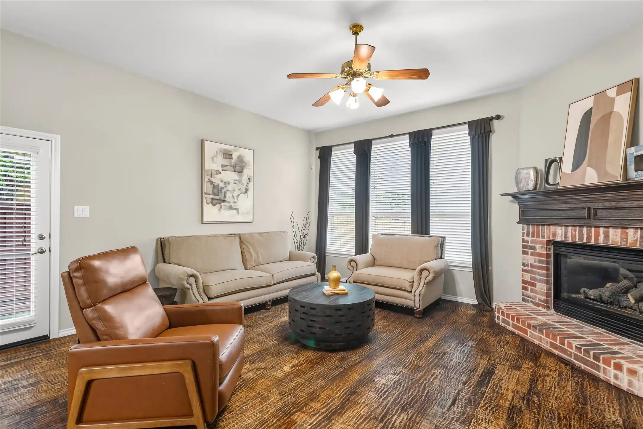 Photo 1 of Single family home for sale at 2185 Goliad Cir, Frisco, TX 75033 | MLS# 21398922 | Listing updated on 2026-10-25