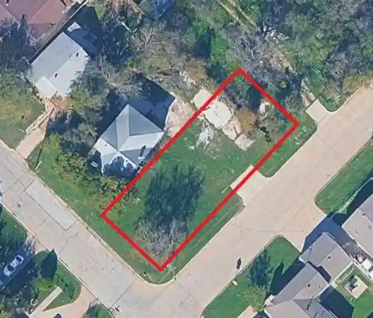 Photo 1 of Land for sale at 2800 Nw 31st Street, Fort Worth, TX 76106 | MLS# 21404084 | Listing updated on 2026-10-24